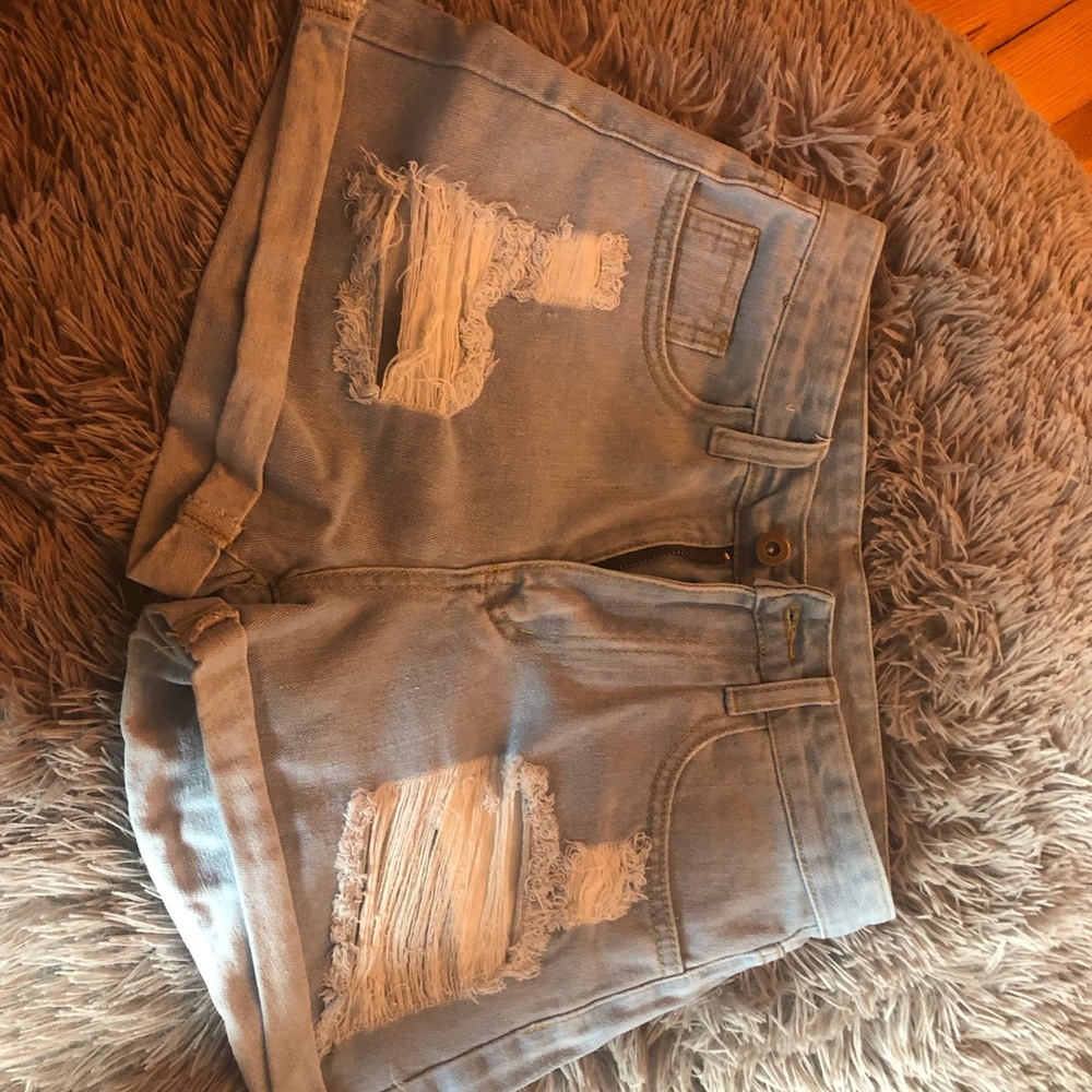 denim ripped shorts
